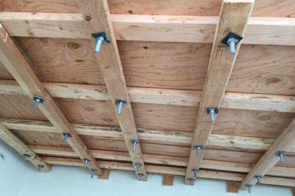 bracing concrete wall